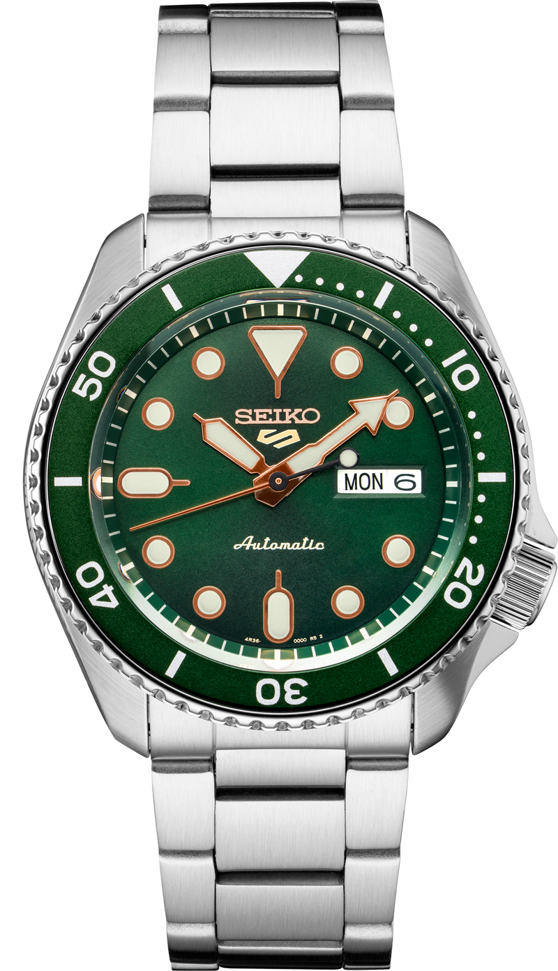 Seiko SRPD63 watch with green dial