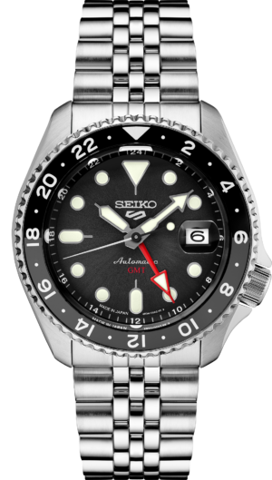 Seiko SSK001 black dial watch, front view